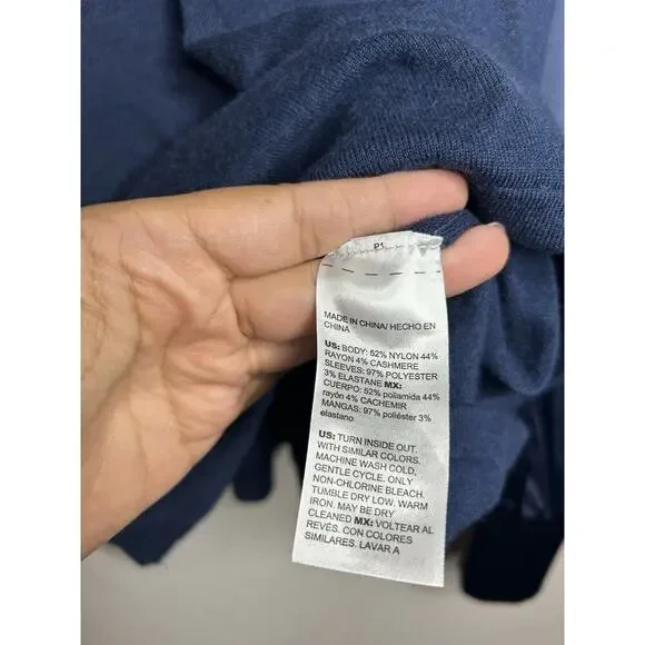 Chico’s Navy Blue Soft Stretch Mock Neck Satin Sleeve Sweater Size 2 US 12 - Picture 7 of 8